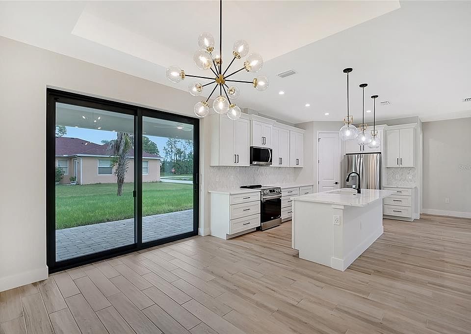 1st image of 4476 Skyway Ave #4476
