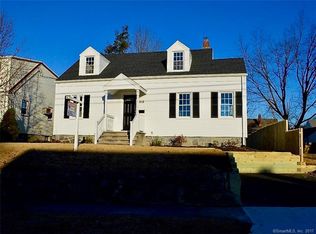 618 Clark St, Bridgeport, CT 06606