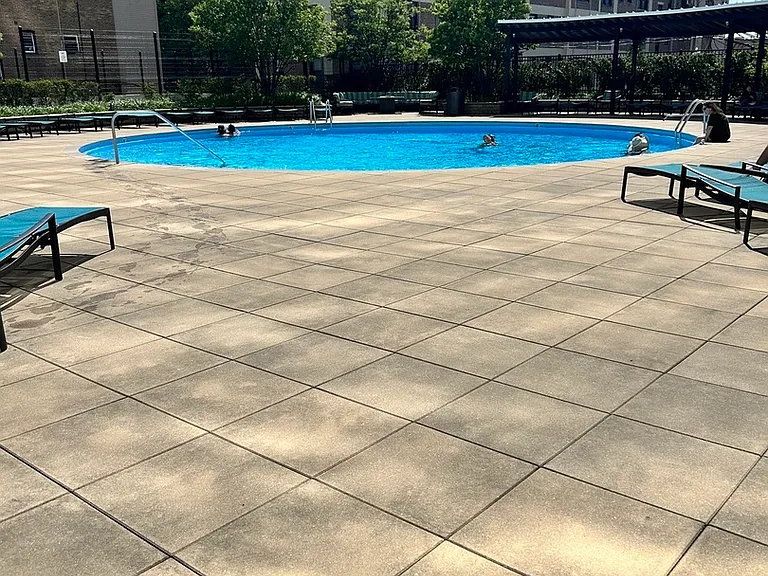 3930 N Pine Grove Ave #2602 — Photo 4
