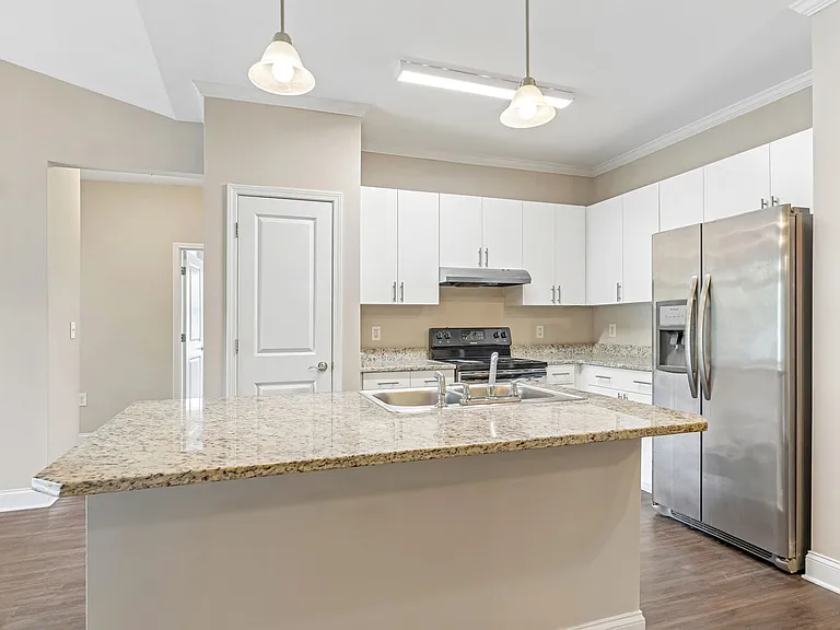 McDowell Creek Court — Photo 16