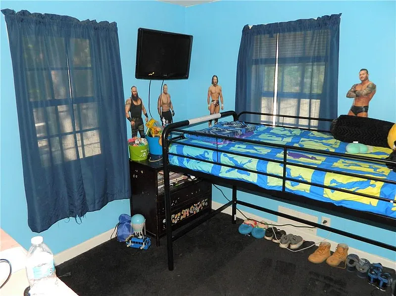 Thumbnail 9