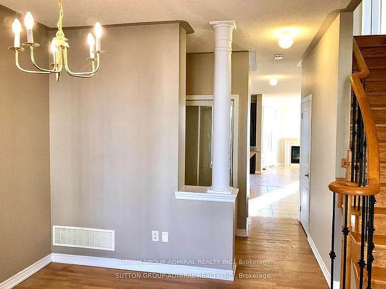 4 Stookes Cres — Photo 5