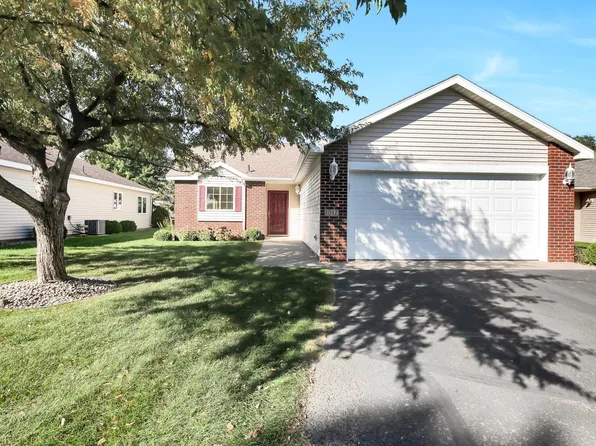 1017 Diamond Willow Cir, Waite Park, MN 56387