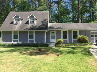 8512 Timber Lake Dr, Riverdale, GA