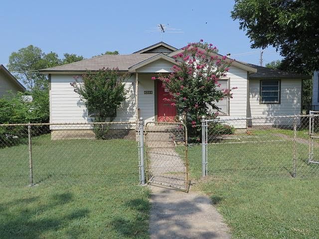 1st image of 4204 Sandage Ave