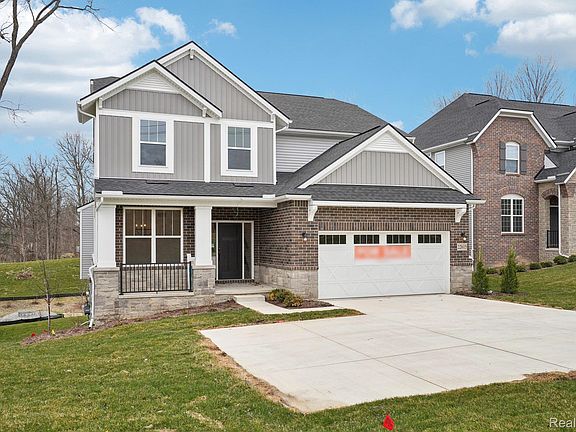 3rd image of 22615 Novi Rd