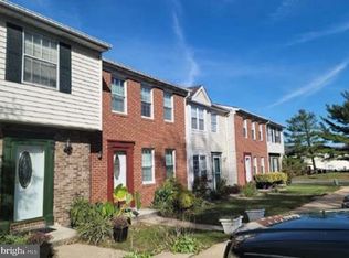 7 Reaching Cir, Baltimore, MD 21221