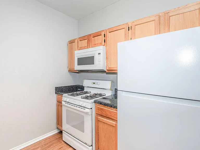 1401 S Aw Grimes Blvd — Photo 69