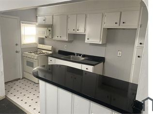 36 Summit St, Darby, PA 19023