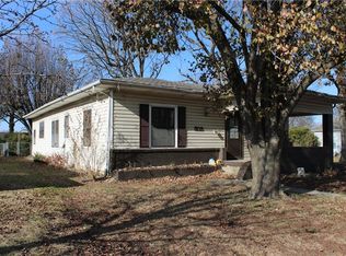 303 N Labette St, Frontenac, KS 66763