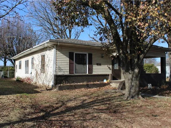 303 N Labette St, Frontenac, KS 66763