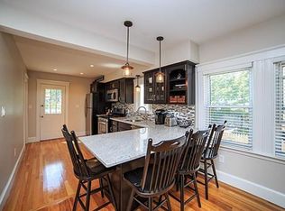 90 Exeter St, Quincy, MA 02170