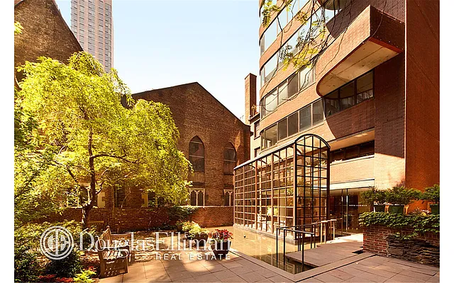 Sold by Douglas Elliman | media 10