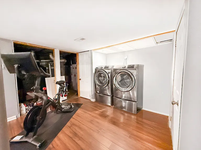 361 Patricia Ct #1 — Photo 22