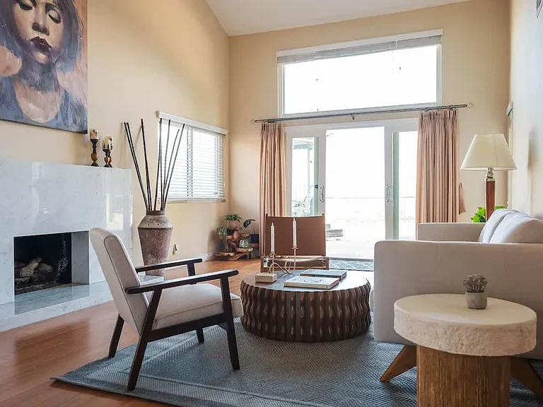 Crest Vista Dr — Photo 31