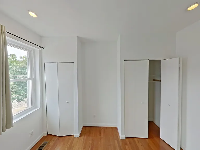 1318 S Reese St — Photo 13