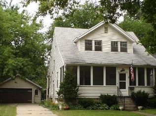23461 E Rensselaer St, Oak Park, MI 48237