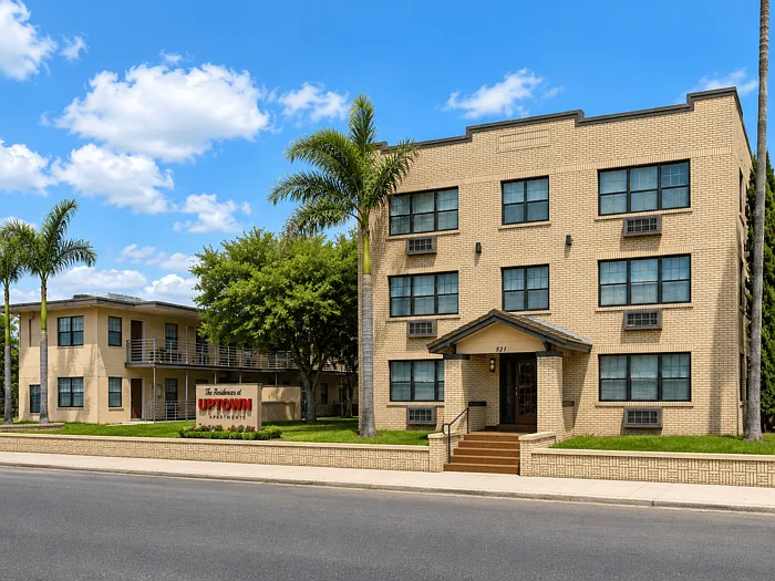 521 Tyler Ave #2