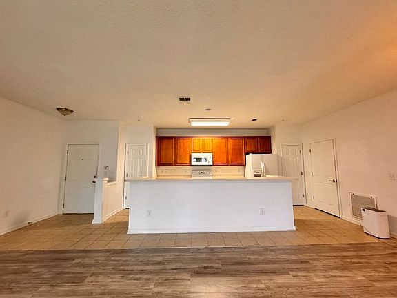 5th image of 13364 Beach Blvd Unit 525