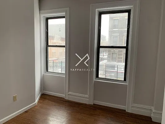 Rented by Yaffa Realty LLC | media 14