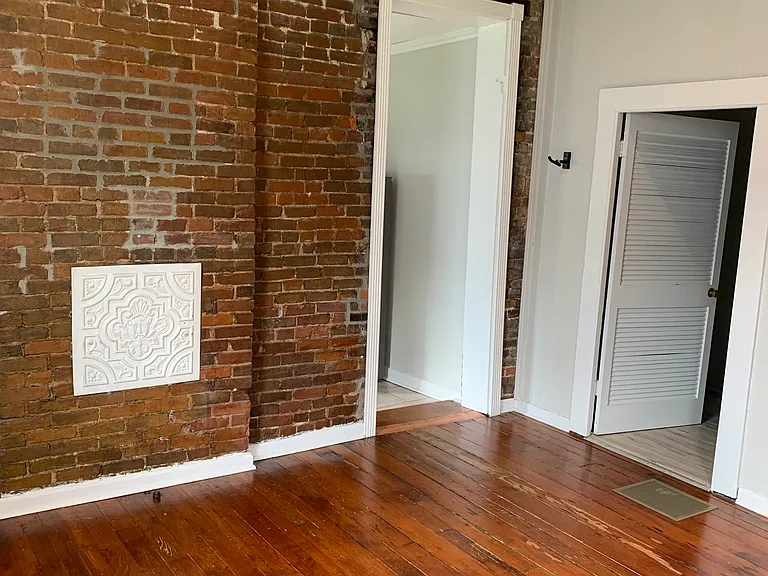 1649 Story Ave #2 — Photo 22