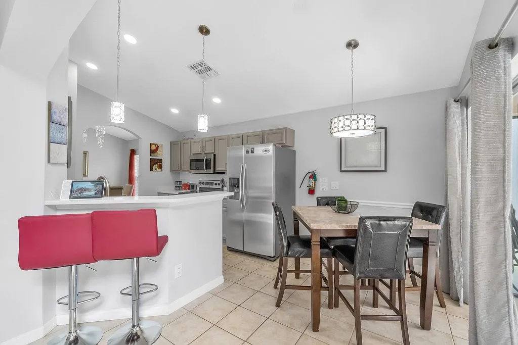 Building Photo - 2776 Lido Key Dr