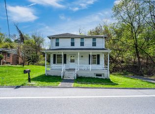 2023 Locust Ln, Harrisburg, PA 17109