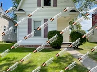 424 N West St, Winchester, IN 47394