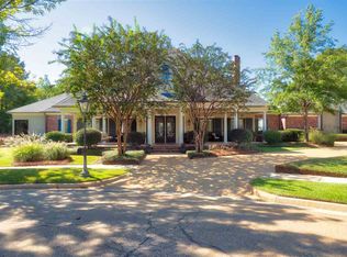 104 Farringdon Ct, Ridgeland, MS 39157