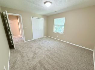 Edgewood Apartments, Independence, MO 64052