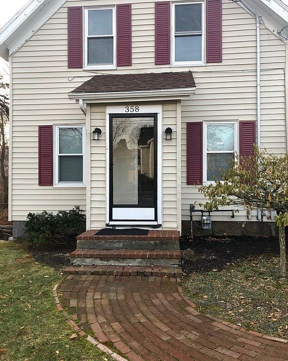 1st image of 358 Commercial St #1
