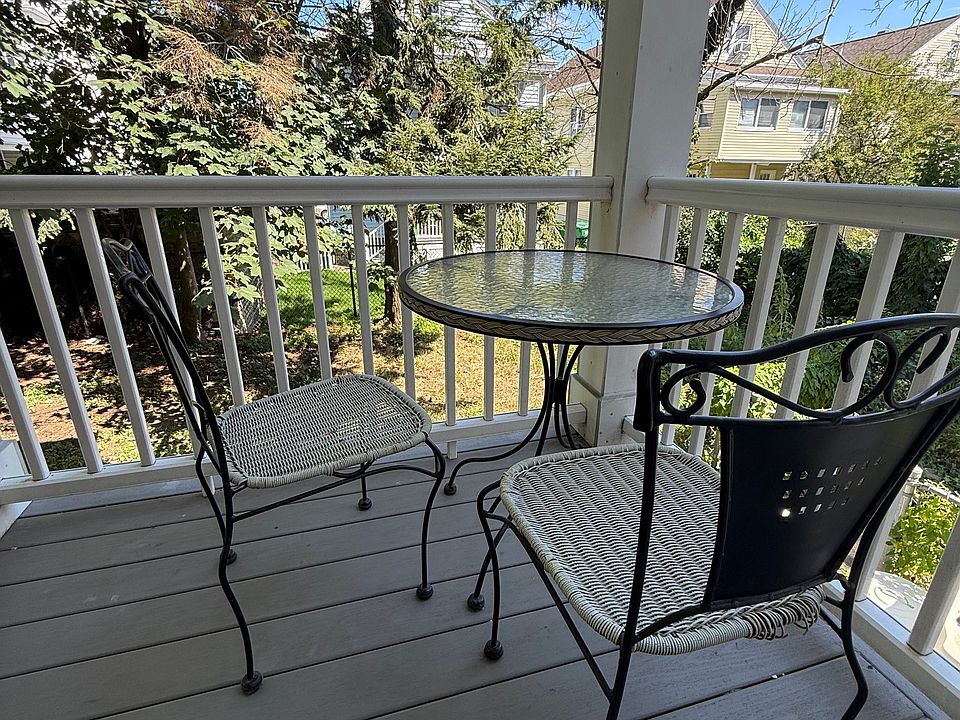 1st image of 27 Pearson Rd #1