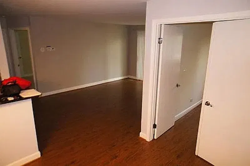 2 bed, 1.0 bath, 809 sqft, $1,529 — Photo 3