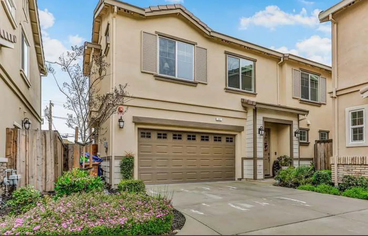 4 bed, 2037 sqft, $3,700 — Photo 1