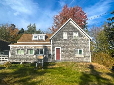 29 Pond Road, Gouldsboro, ME, 04607
