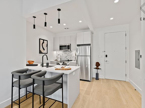 5th image of 354 E 28th St #2P