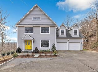 31 Old Coram Rd, Shelton, CT 06484