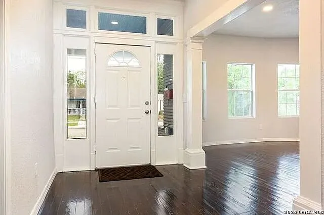 4 bed, 3.0 bath, 1609 sqft, $1,850 — Photo 3