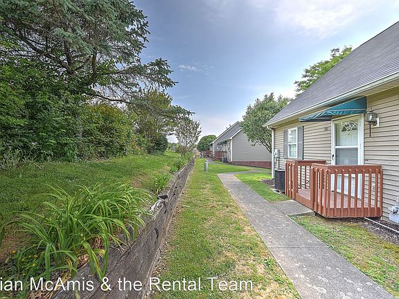 4th image of 302 Cambridgeshire Ct