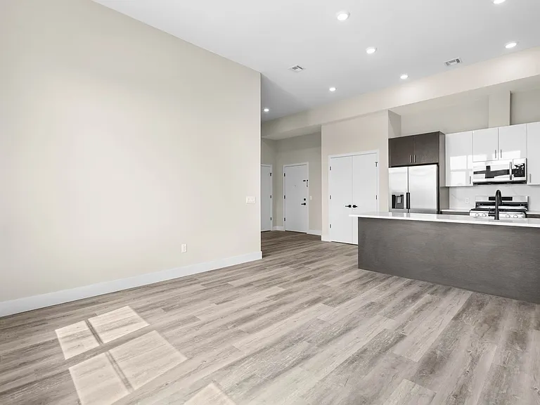 Central 70 Lofts — Photo 16