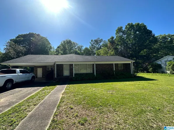 307 Meadow Ln, Sylacauga, AL 35150