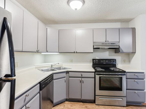 2300 Ridge Dr APT 212