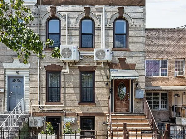 354 Montauk Ave, Brooklyn, NY 11208