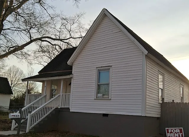 Building Photo - 9 P St