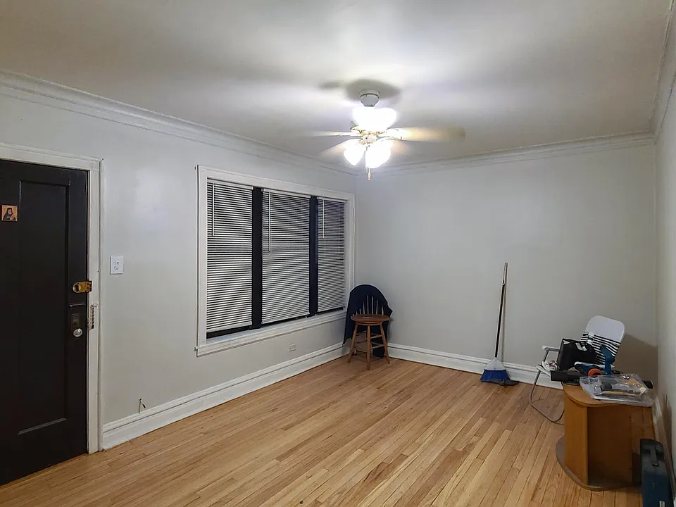 2439 W Logan Blvd #1H