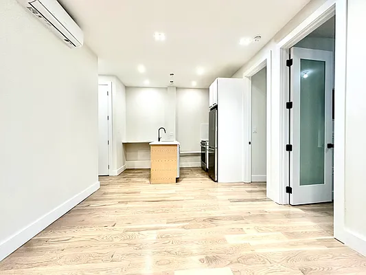 Rented by Doorway NYC, LLC | media 20