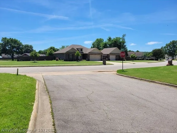 130 Ridgecrest Dr, Greenwood, AR 72936