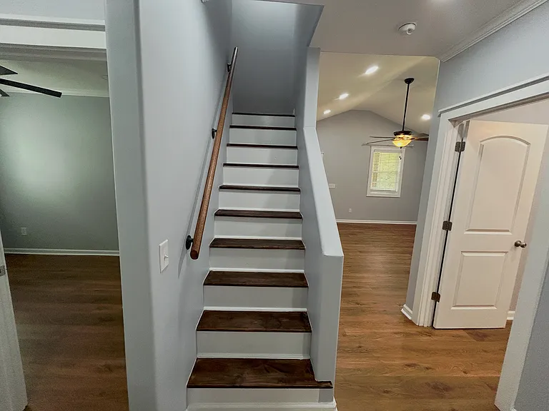 112 Hodgens Dr — Photo 20