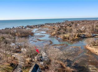 22 Hilltop Dr, Madison, CT 06443