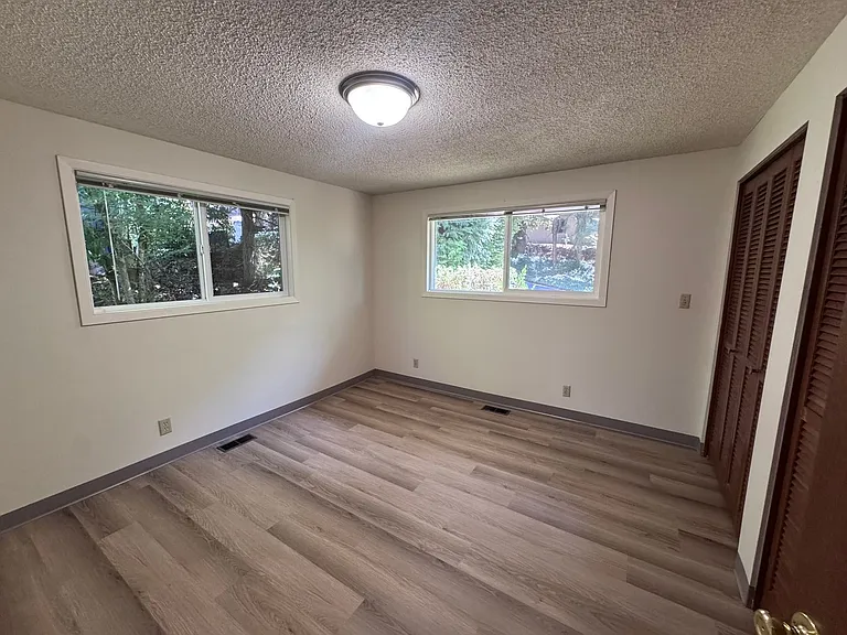 1415 E 31st Ave — Photo 30